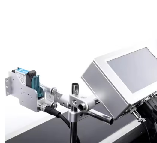 ST-210S-H1 printkop op zijn beugel boven een rollenbaan, met de controller erachter